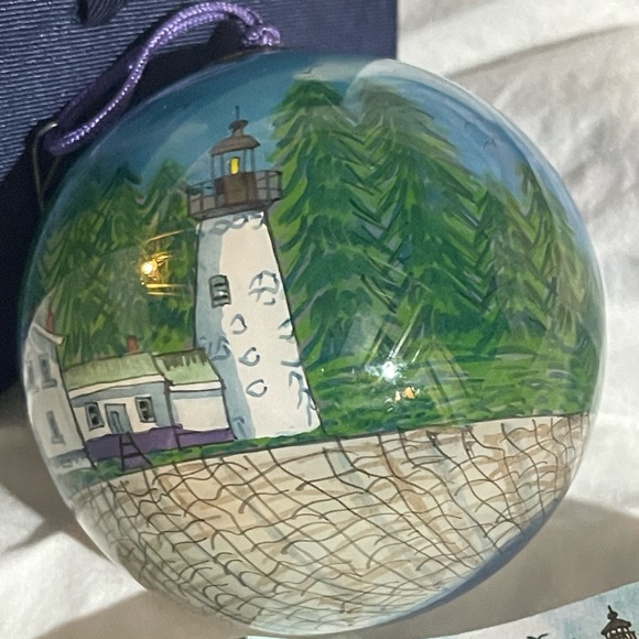 Li bien Christmas ornament one from the lighthouse series. - Picture 7 of 11
